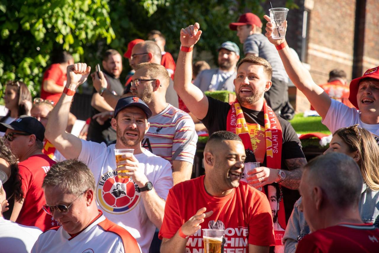 Anfield Ливерпуль